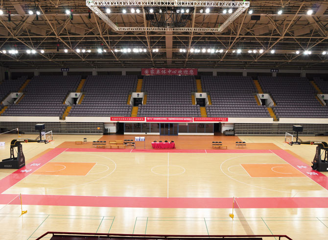 國(guó)家奧林匹克體育中心體育館